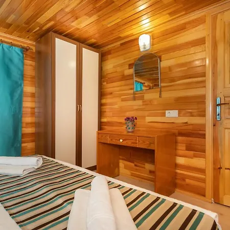 Likya Yanartas Bungalows Çıralı