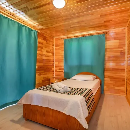 Likya Yanartas Bungalows Çıralı